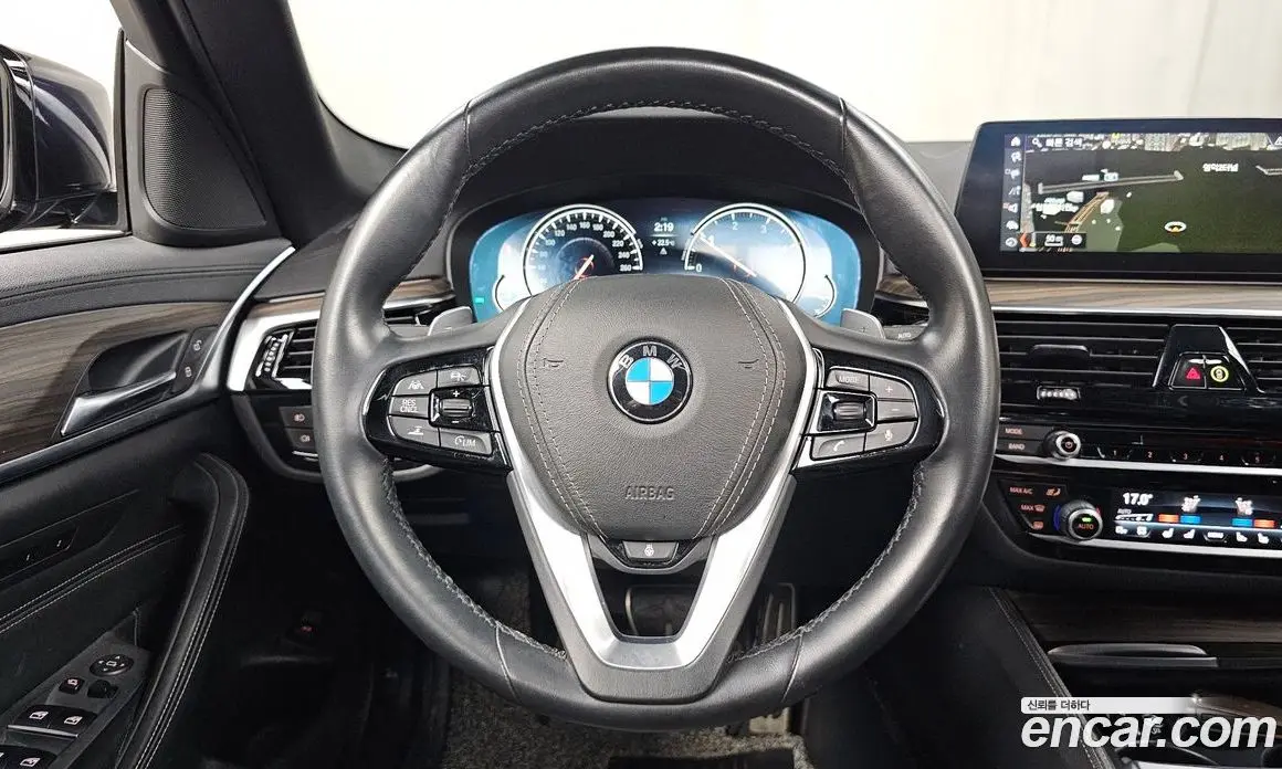 BMW 5 серия 2018 2.0 автомат (гидро), фото 18