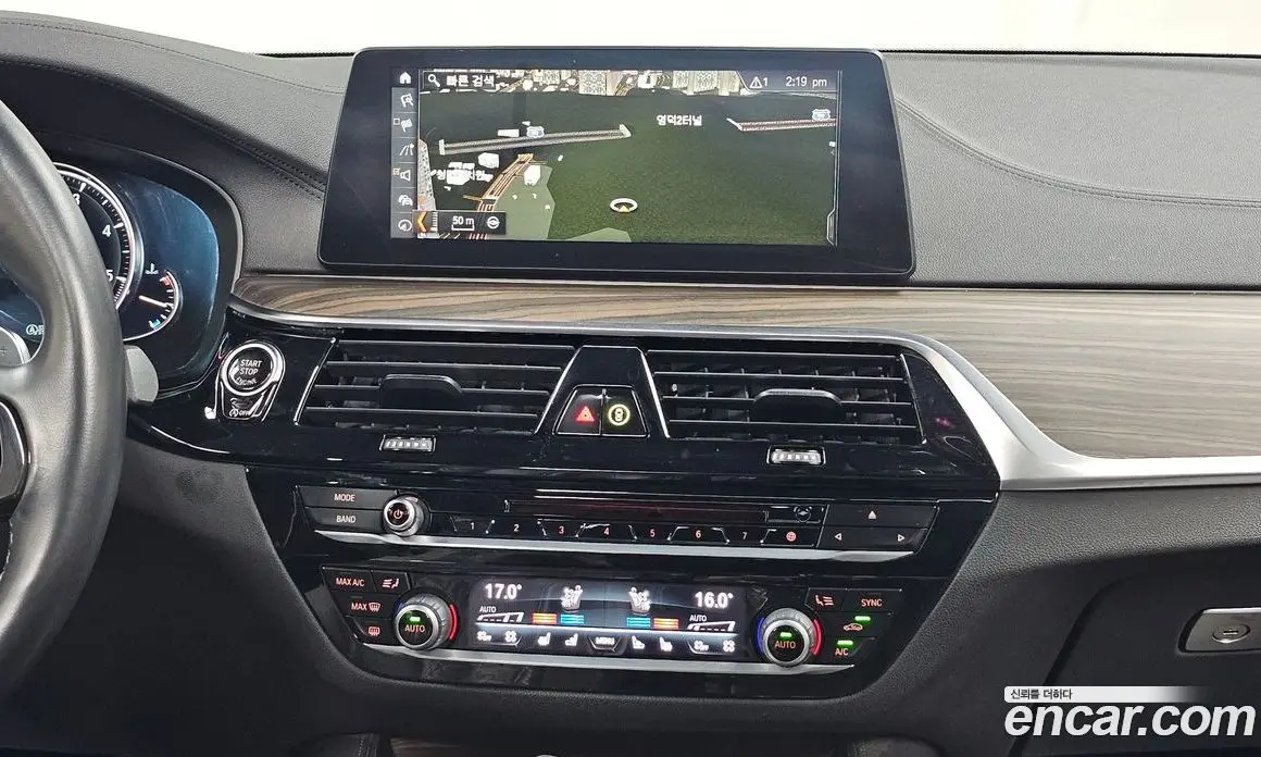BMW 5 серия 2018 2.0 автомат (гидро), фото 19