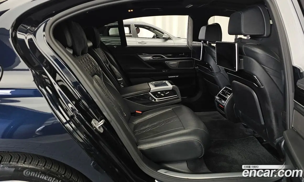 BMW 7 серия 2017 3.0 автомат (гидро), фото 12