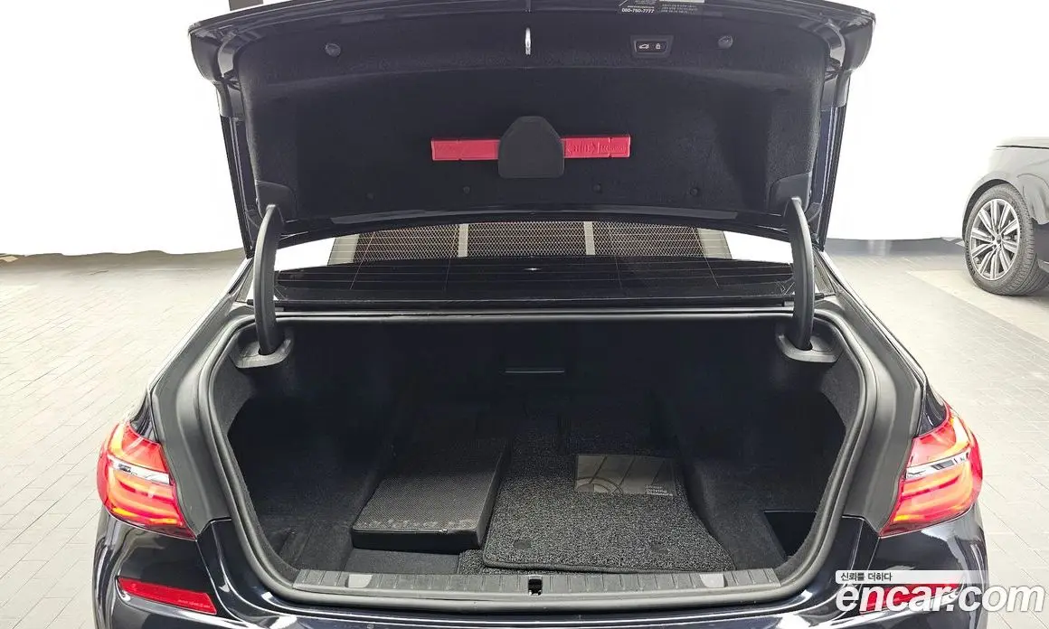 BMW 7 серия 2017 3.0 автомат (гидро), фото 20