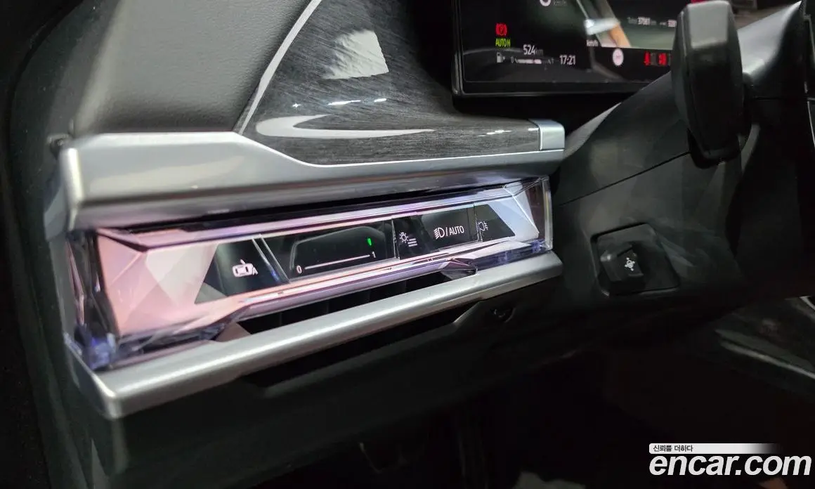 BMW 7 серия 2023 3.0 автомат (гидро), фото 18