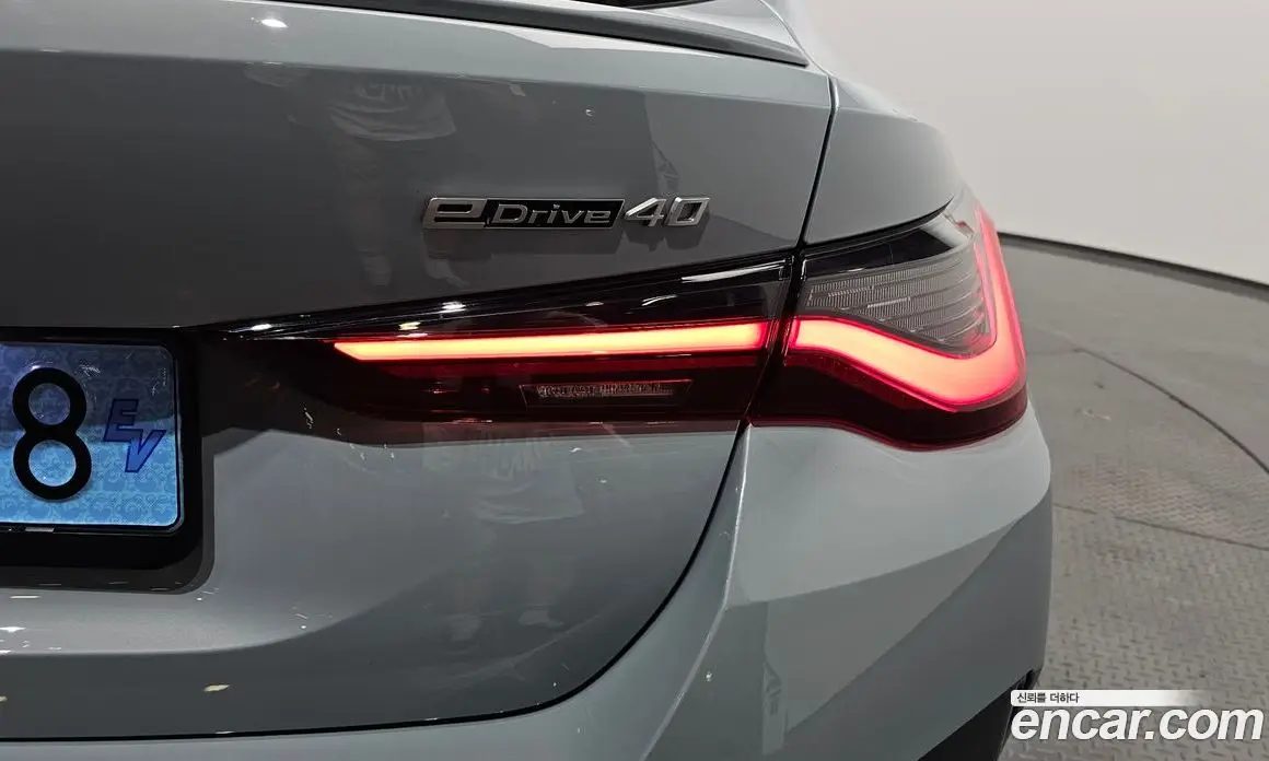 BMW i4 2022 0.2 автомат (гидро), фото 8