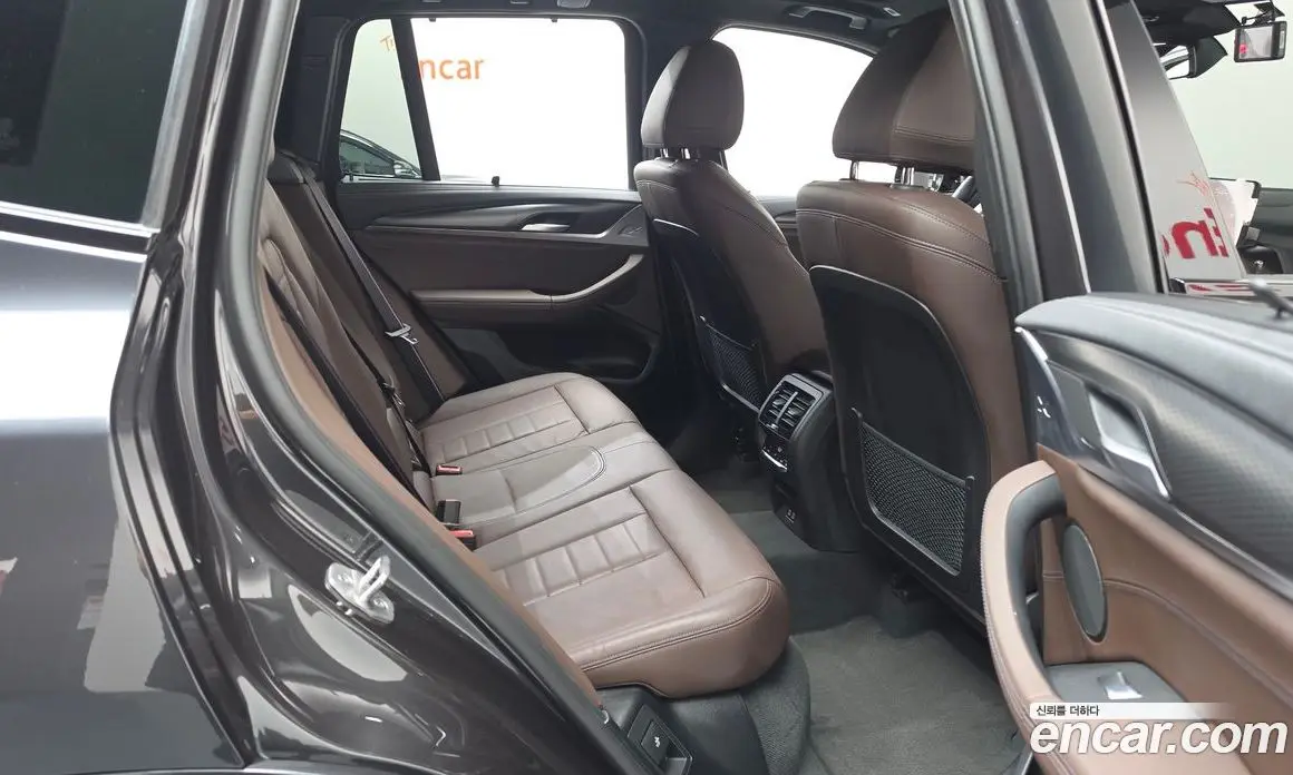 BMW X3 2022 2.0 автомат (гидро), фото 12