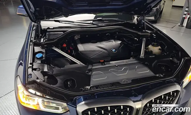 BMW X4 2022 2.0 автомат (гидро), миниатюра 5