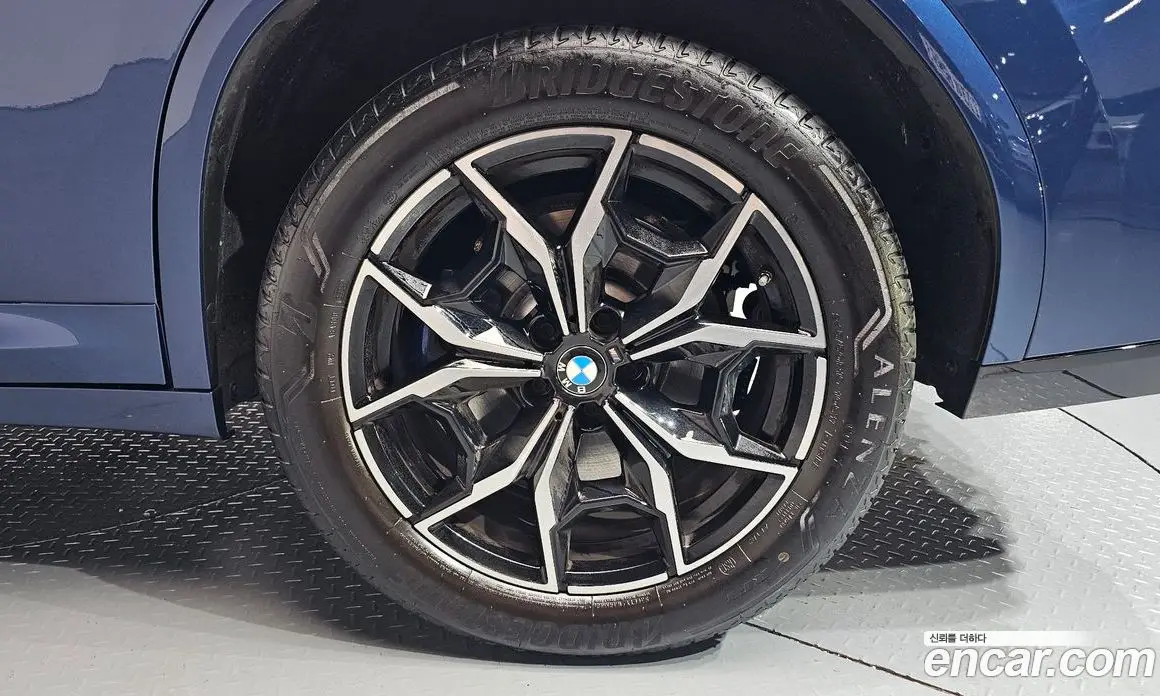 BMW X4 2022 2.0 автомат (гидро), фото 6