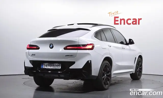 BMW X4 2025 2.0 автомат (гидро), миниатюра 2