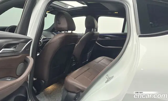 BMW X4 2025 2.0 автомат (гидро), миниатюра 11
