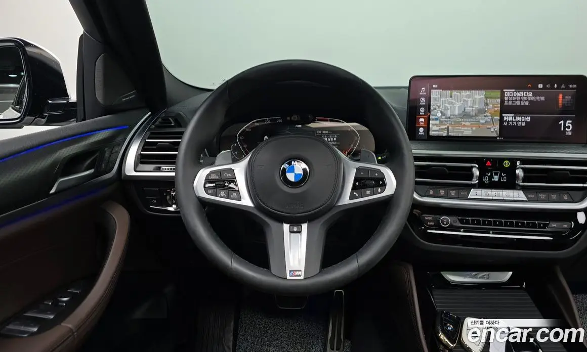 BMW X4 2025 2.0 автомат (гидро), фото 12