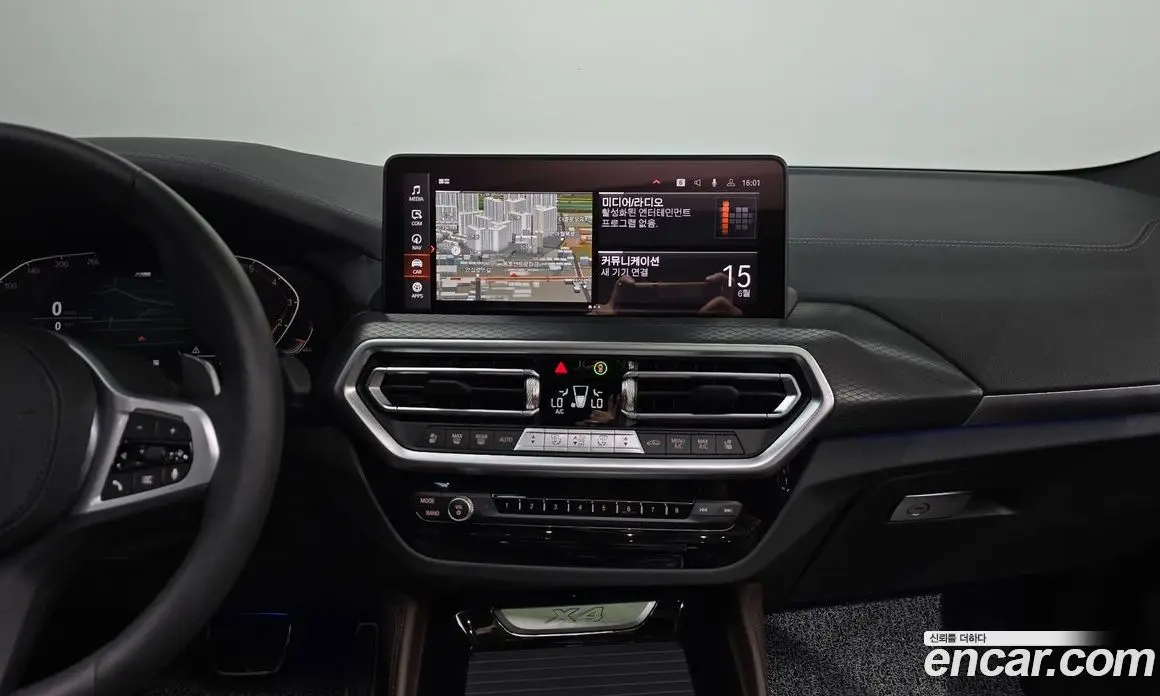 BMW X4 2025 2.0 автомат (гидро), фото 13