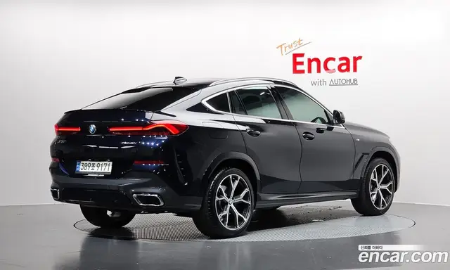BMW X6 2022 3.0 автомат (гидро), миниатюра 2