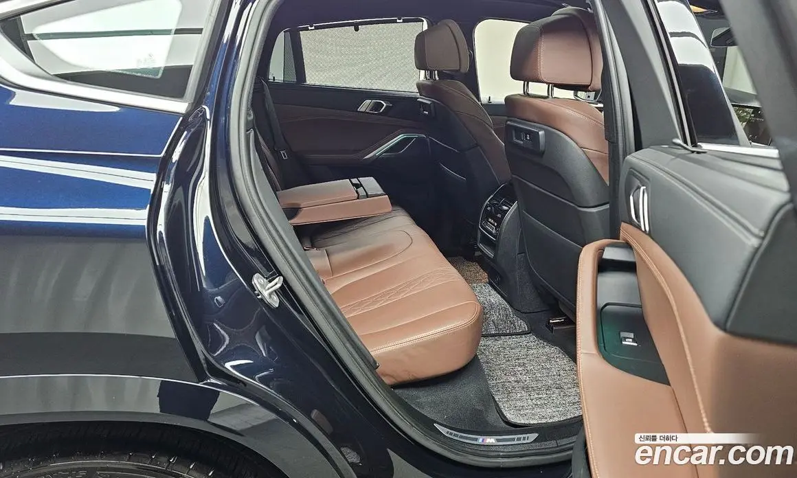 BMW X6 2022 3.0 автомат (гидро), фото 17