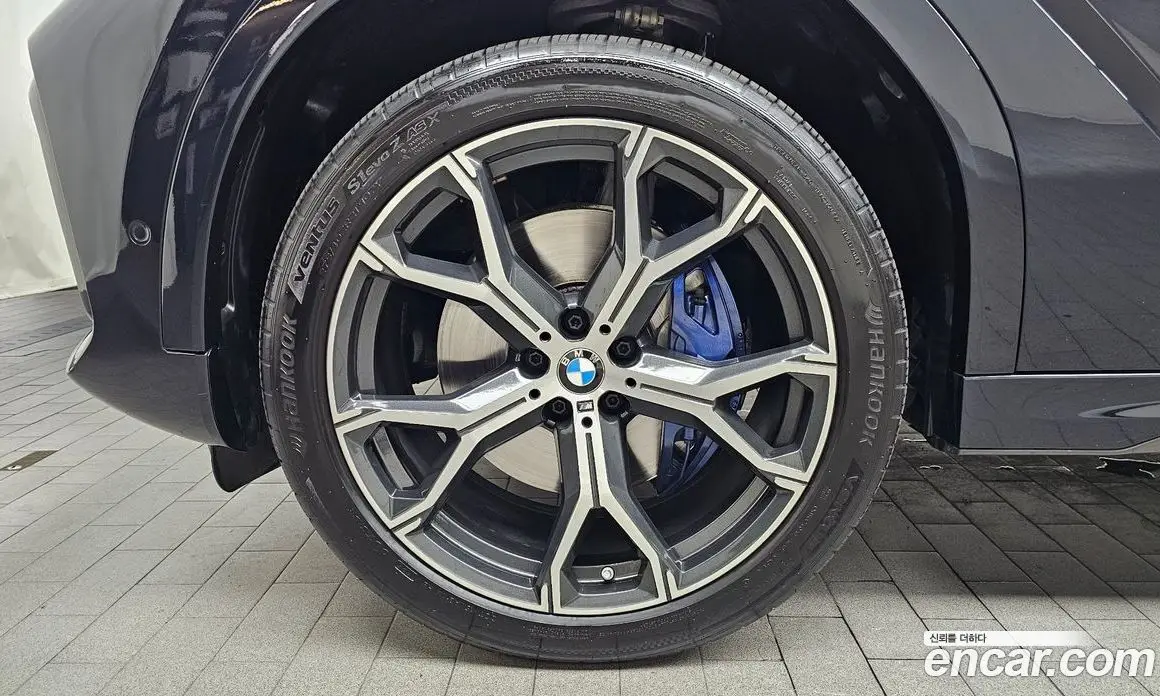 BMW X6 2022 3.0 автомат (гидро), фото 5