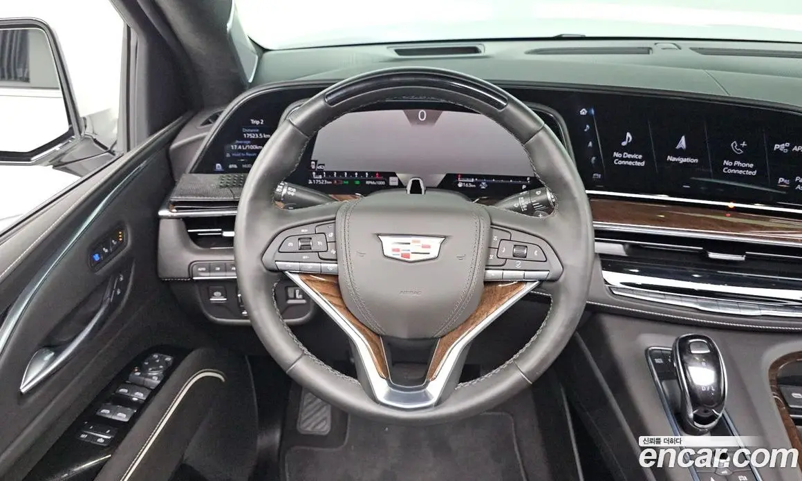 Cadillac Escalade 2021 6.2 автомат (гидро), фото 19 Cadillac Escalade 2021 6.2 автомат (гидро), фото 19