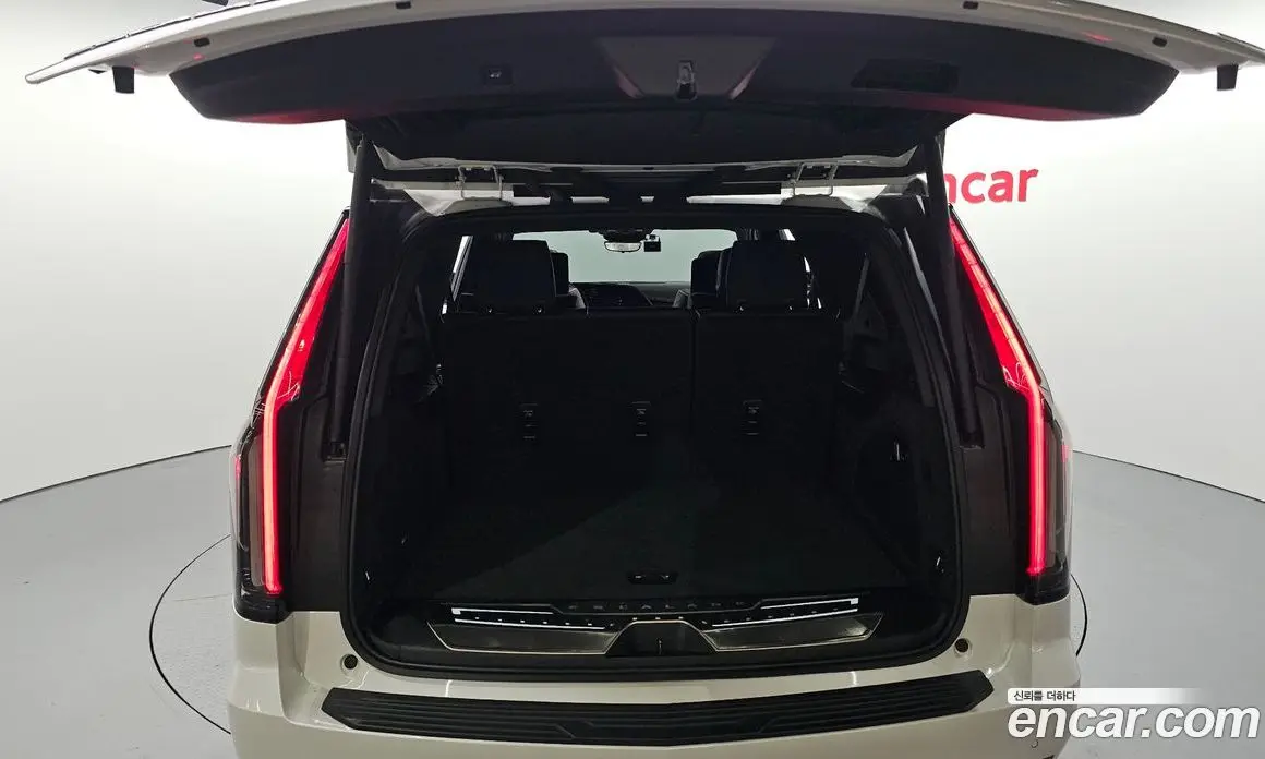 Cadillac Escalade 2021 6.2 автомат (гидро), фото 26 Cadillac Escalade 2021 6.2 автомат (гидро), фото 26