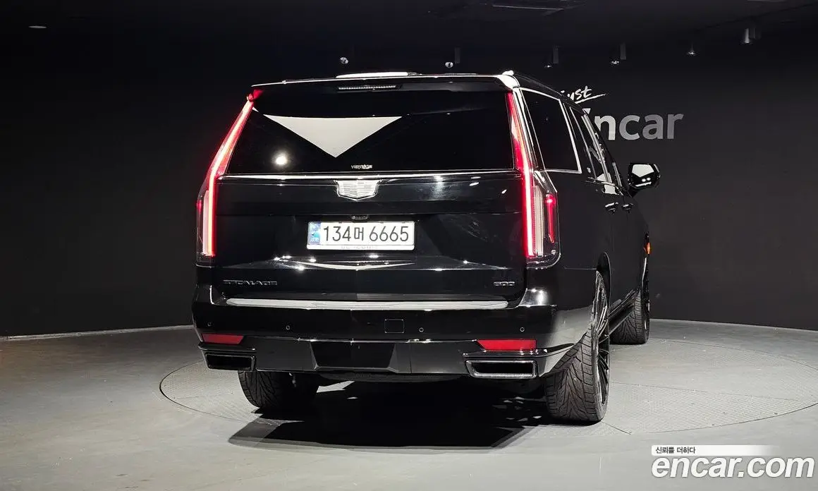 Cadillac Escalade 2023 6.2 автомат (гидро), фото 4 Cadillac Escalade 2023 6.2 автомат (гидро), фото 4