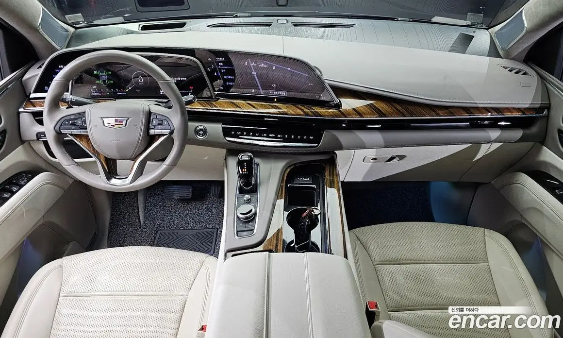 Cadillac Escalade 2023 6.2 автомат (гидро), фото 7 Cadillac Escalade 2023 6.2 автомат (гидро), фото 7
