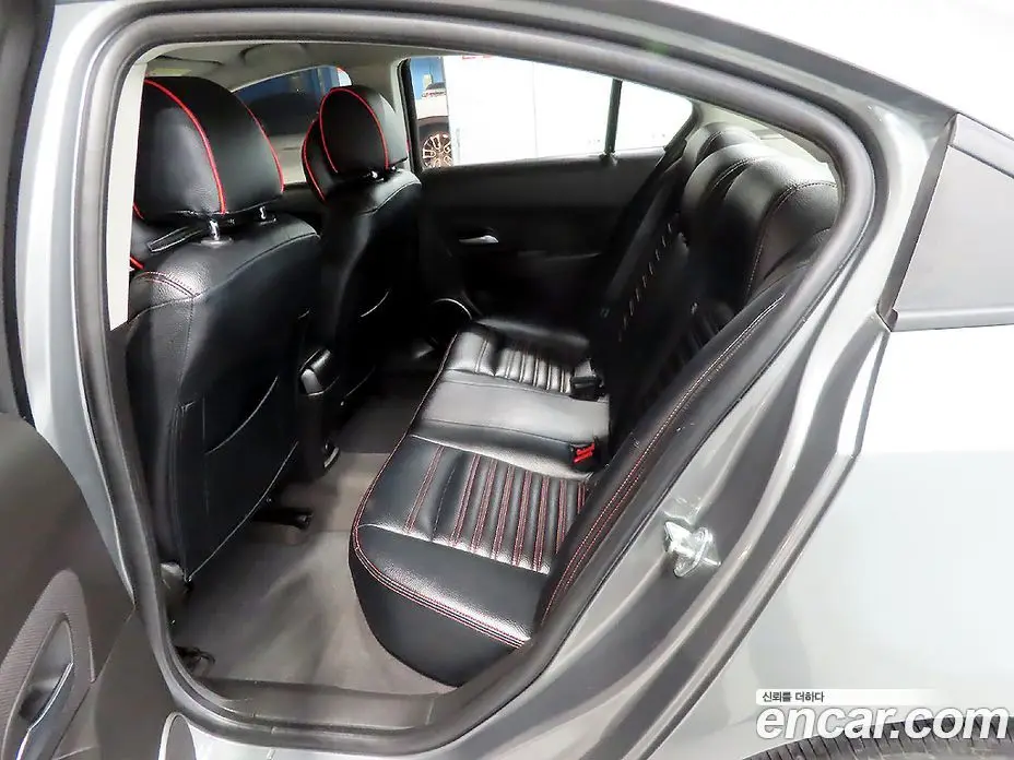 Chevrolet Cruze 2012 1.8 автомат (гидро), фото 12