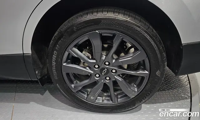 Chevrolet Equinox 2022 1.5 автомат (гидро), миниатюра 7