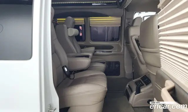 Chevrolet Express Van 2017 6.0 автомат (гидро), миниатюра 11