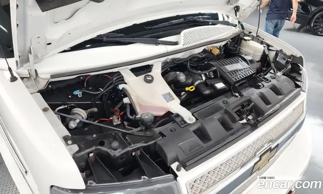 Chevrolet Express Van 2017 6.0 автомат (гидро), миниатюра 6