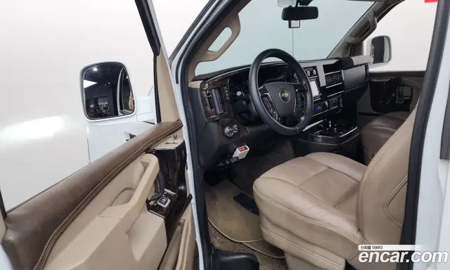 Chevrolet Express Van 2017 6.0 автомат (гидро), миниатюра 10