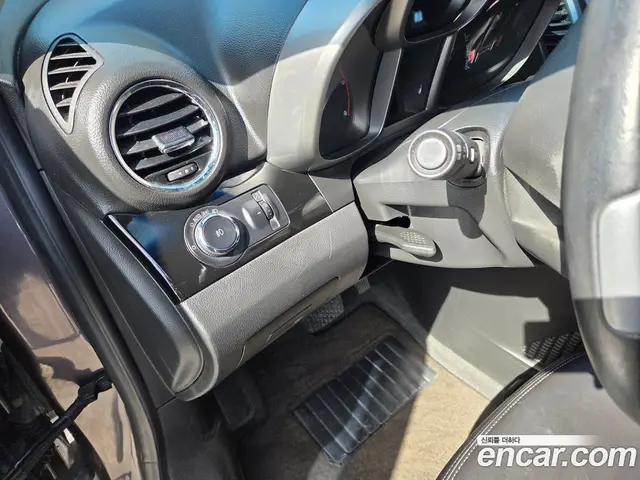 Chevrolet Orlando 2011 2.0 автомат (гидро), миниатюра 9
