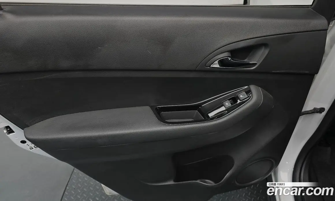 Chevrolet Orlando 2015 2.0 автомат (гидро), фото 13