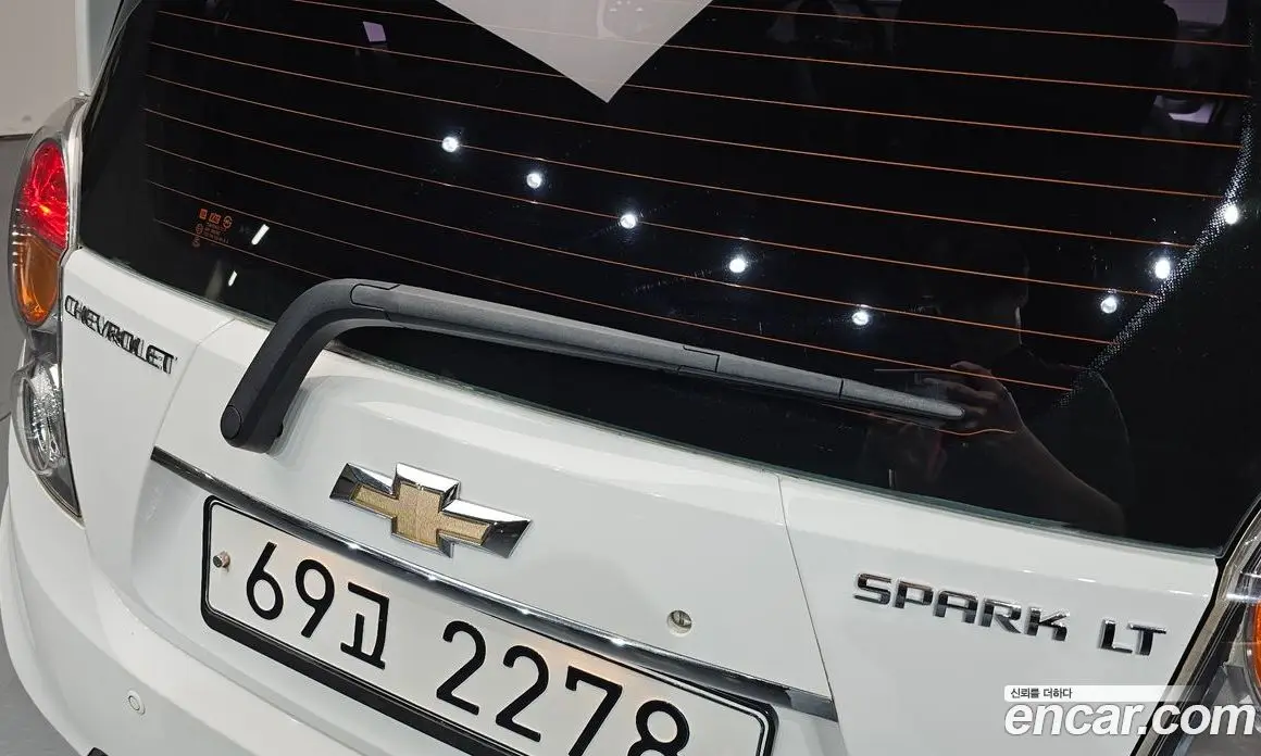 Chevrolet Spark 2011 1.0 автомат (гидро), фото 31