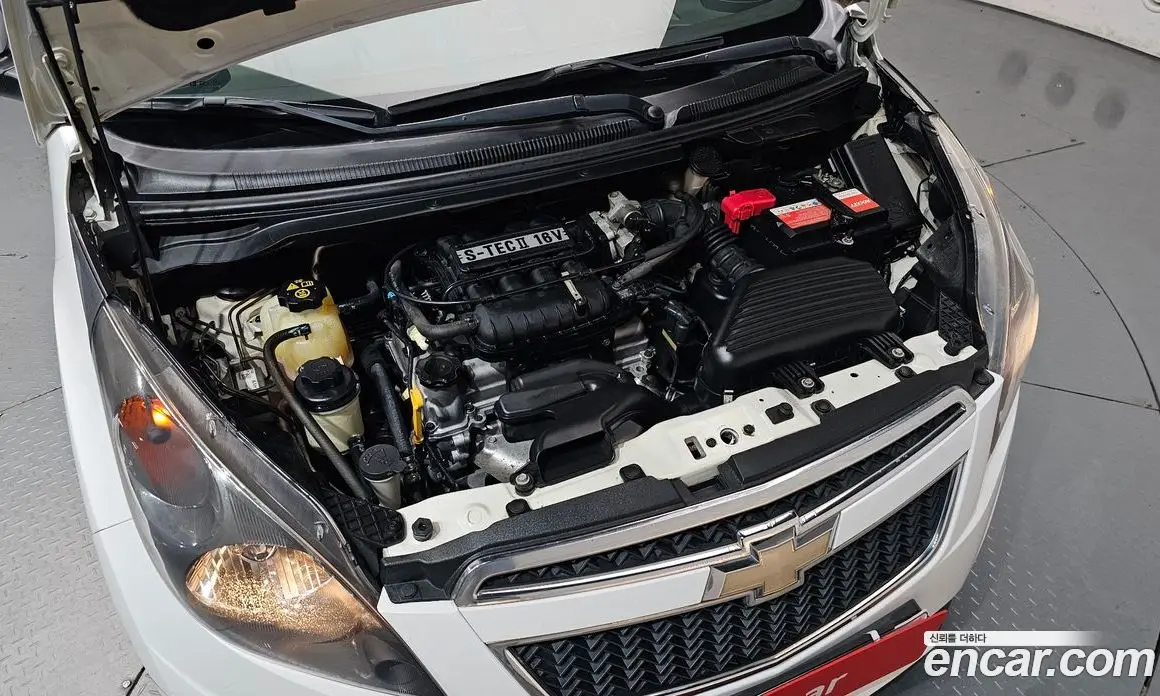 Chevrolet Spark 2011 1.0 автомат (гидро), фото 5