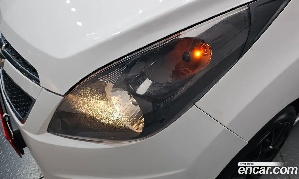 Chevrolet Spark 2011 1.0 автомат (гидро), фото 7