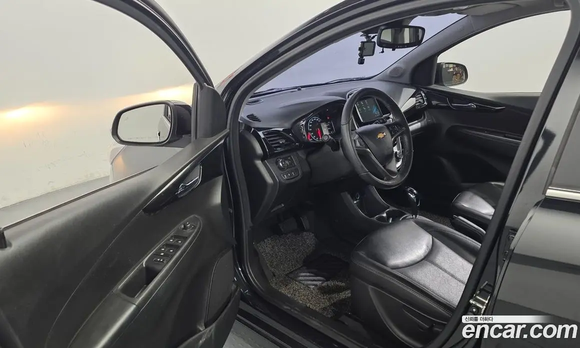 Chevrolet Spark 2015 1.0 автомат (гидро), фото 13