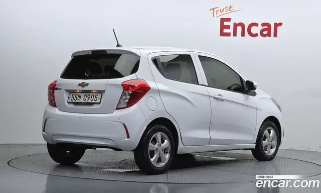 Chevrolet Spark 2016 1.0 автомат (гидро), миниатюра 2