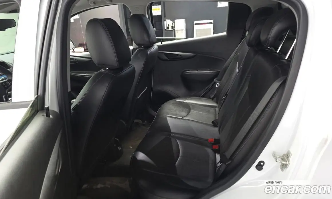 Chevrolet Spark 2016 1.0 автомат (гидро), фото 11