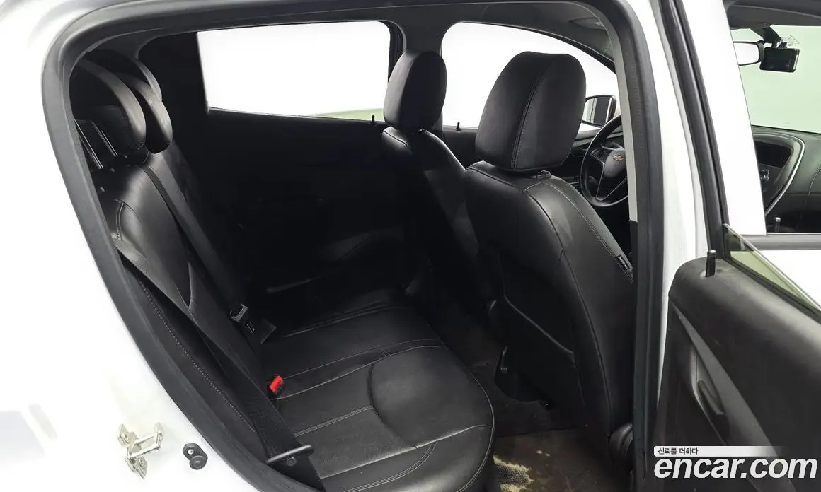 Chevrolet Spark 2016 1.0 автомат (гидро), фото 12