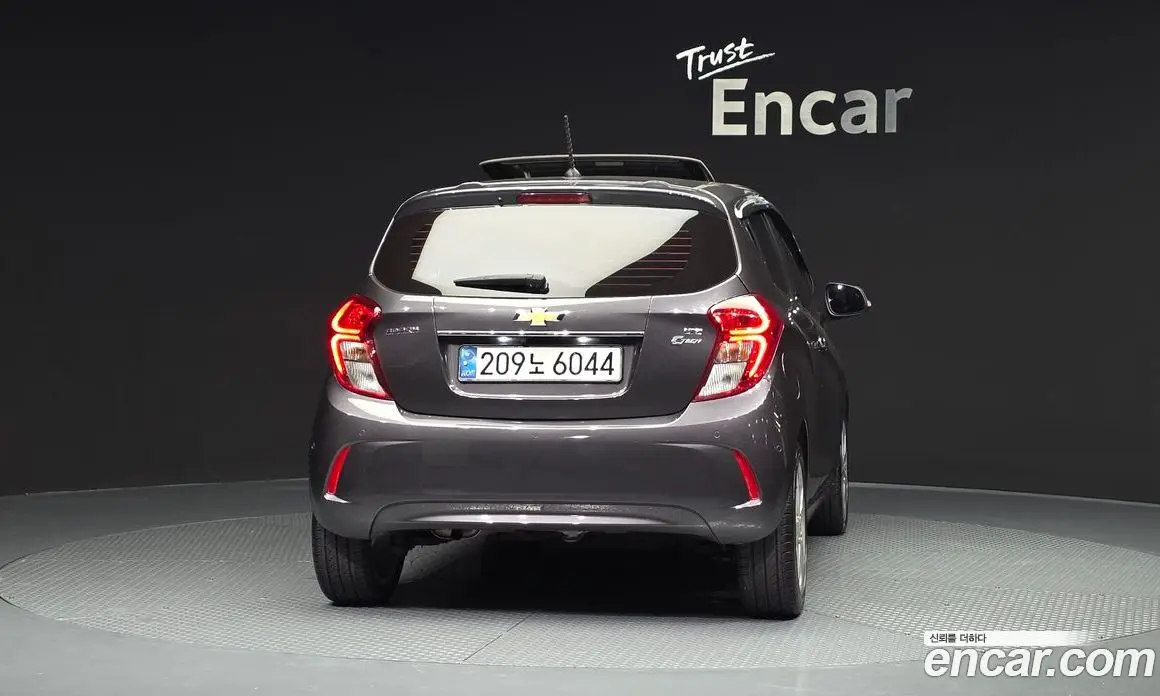 Chevrolet Spark 2016 1.0 автомат (гидро), фото 4