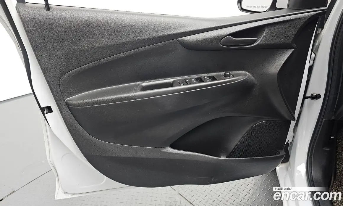 Chevrolet Spark 2017 1.0 автомат (гидро), фото 14