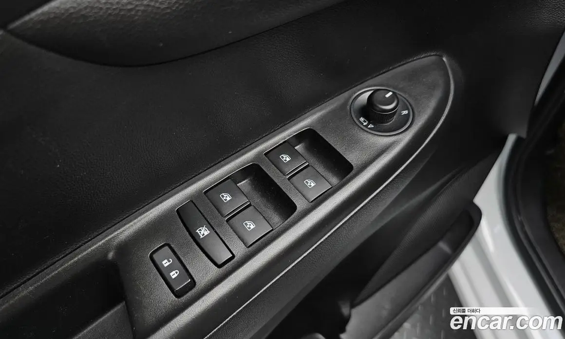 Chevrolet Spark 2017 1.0 автомат (гидро), фото 26