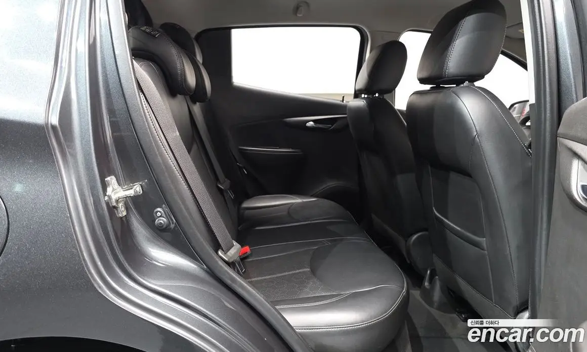 Chevrolet Spark 2017 1.0 автомат (гидро), фото 16