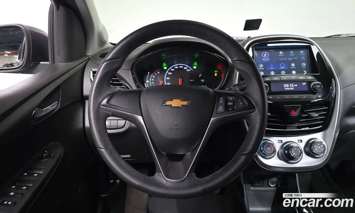 Chevrolet Spark 2017 1.0 автомат (гидро), фото 17