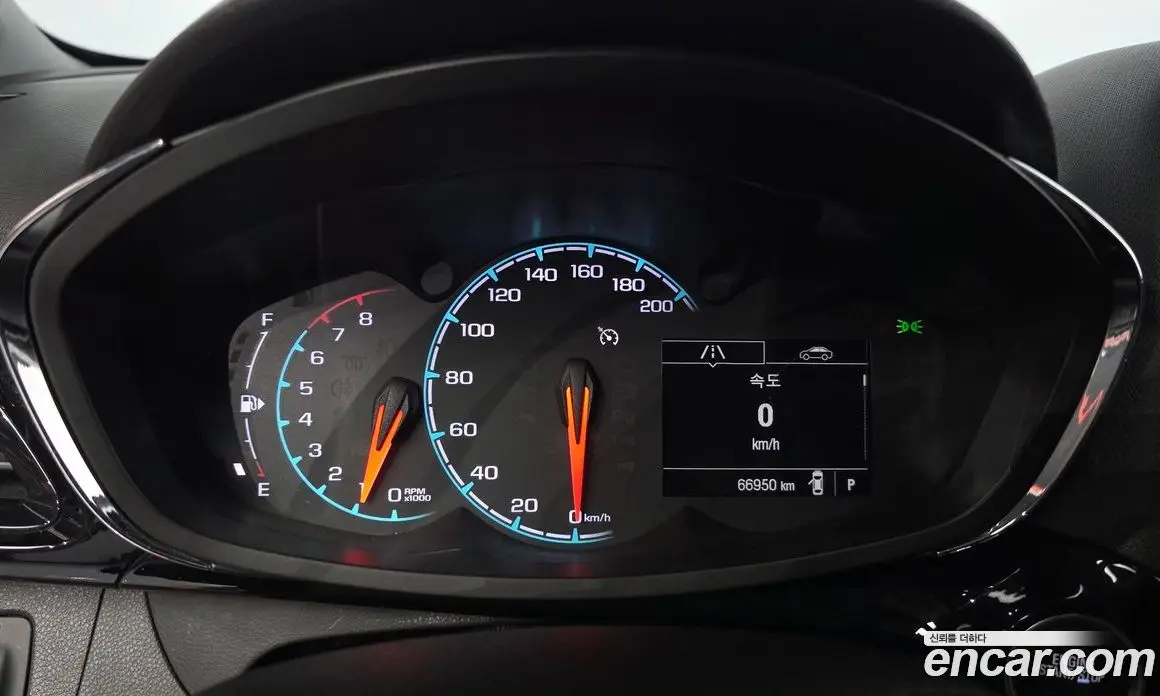 Chevrolet Spark 2017 1.0 автомат (гидро), фото 11