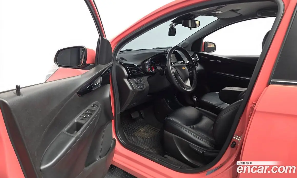 Chevrolet Spark 2017 1.0 автомат (гидро), фото 13