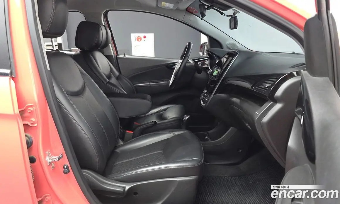 Chevrolet Spark 2017 1.0 автомат (гидро), фото 17