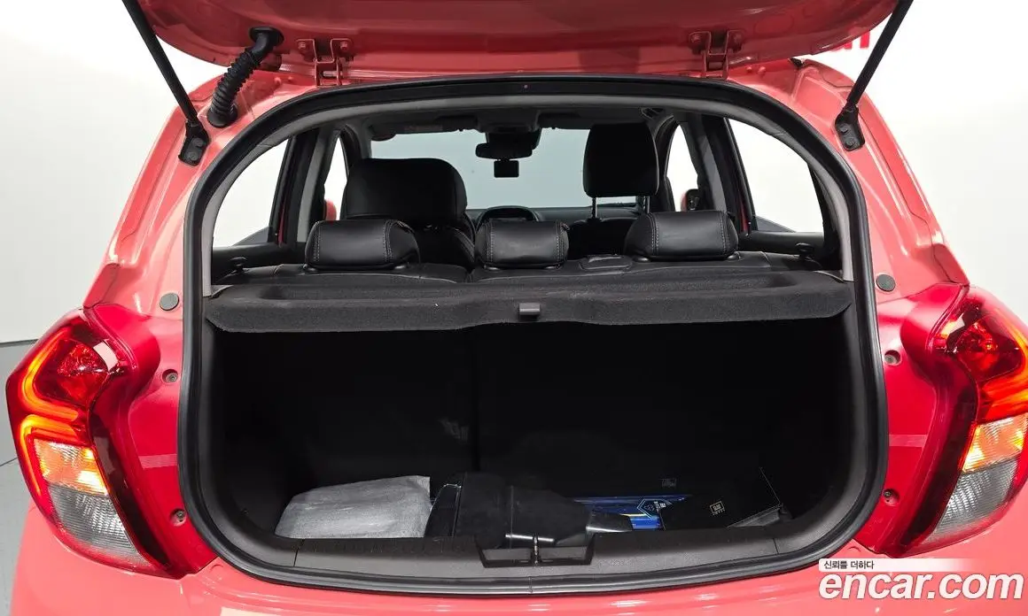 Chevrolet Spark 2017 1.0 автомат (гидро), фото 26