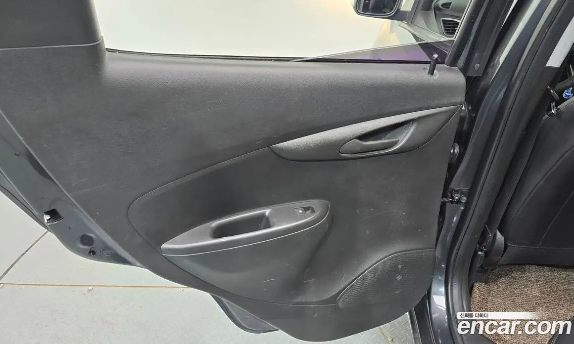 Chevrolet Spark 2018 1.0 автомат (гидро), фото 15