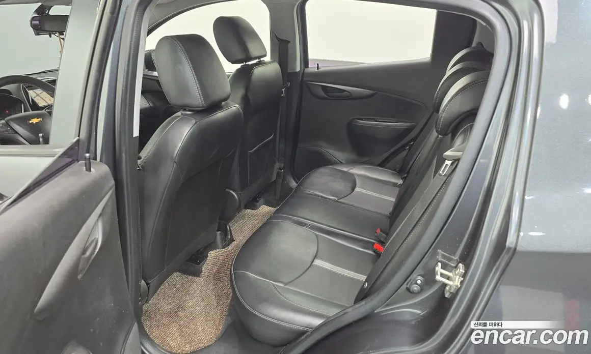 Chevrolet Spark 2018 1.0 автомат (гидро), фото 17