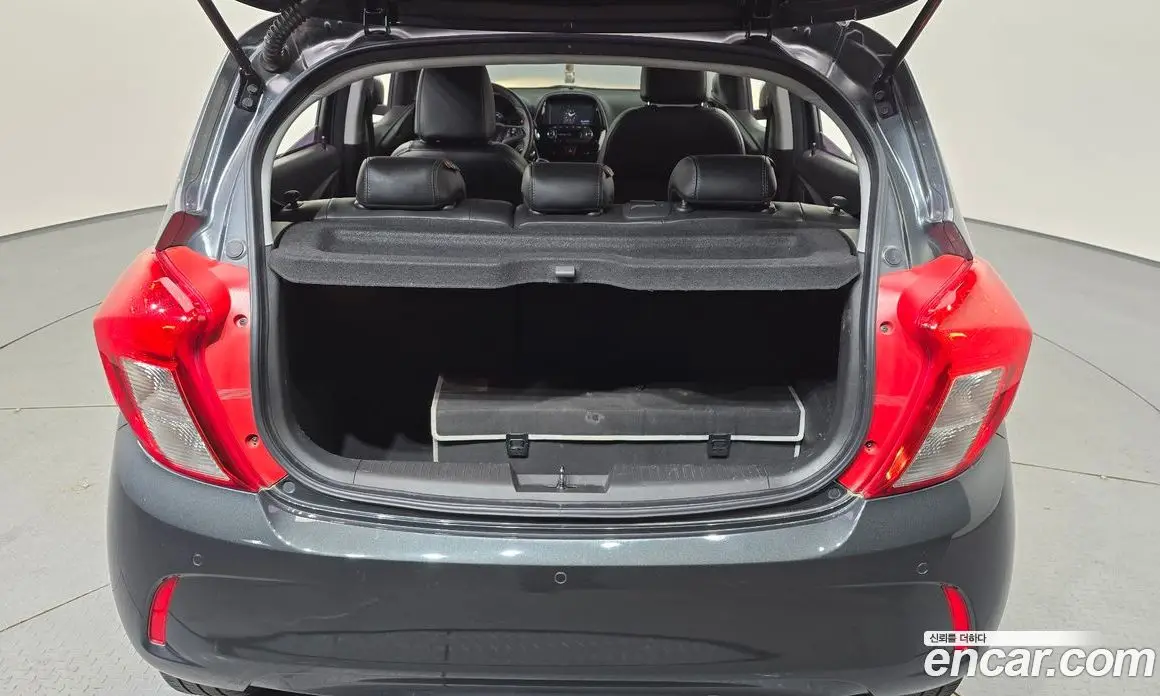 Chevrolet Spark 2018 1.0 автомат (гидро), фото 24