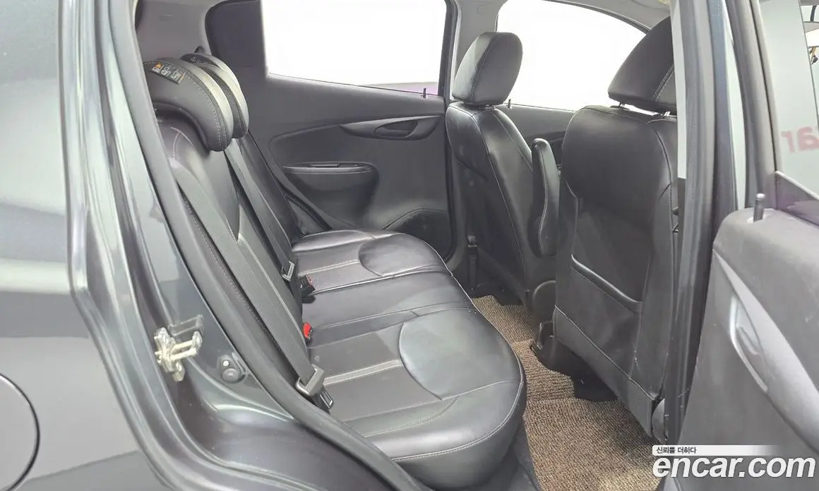 Chevrolet Spark 2018 1.0 автомат (гидро), фото 26