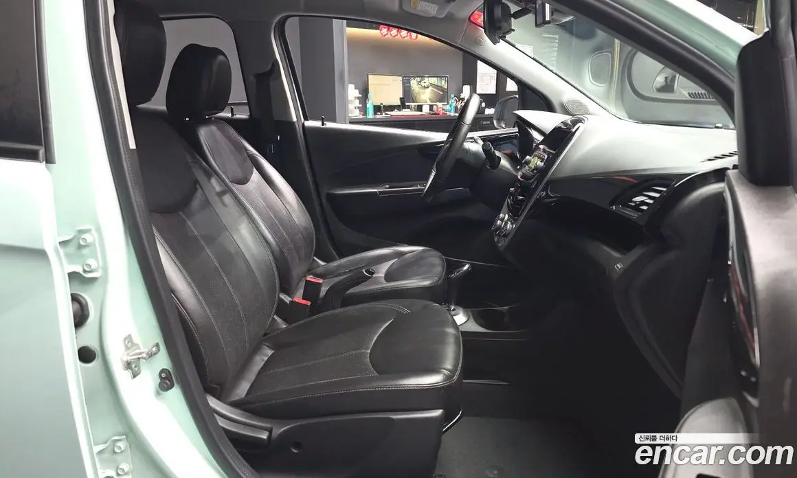 Chevrolet Spark 2018 1.0 автомат (гидро), фото 17