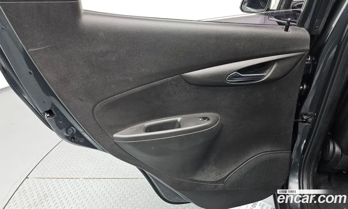 Chevrolet Spark 2019 1.0 автомат (гидро), фото 15