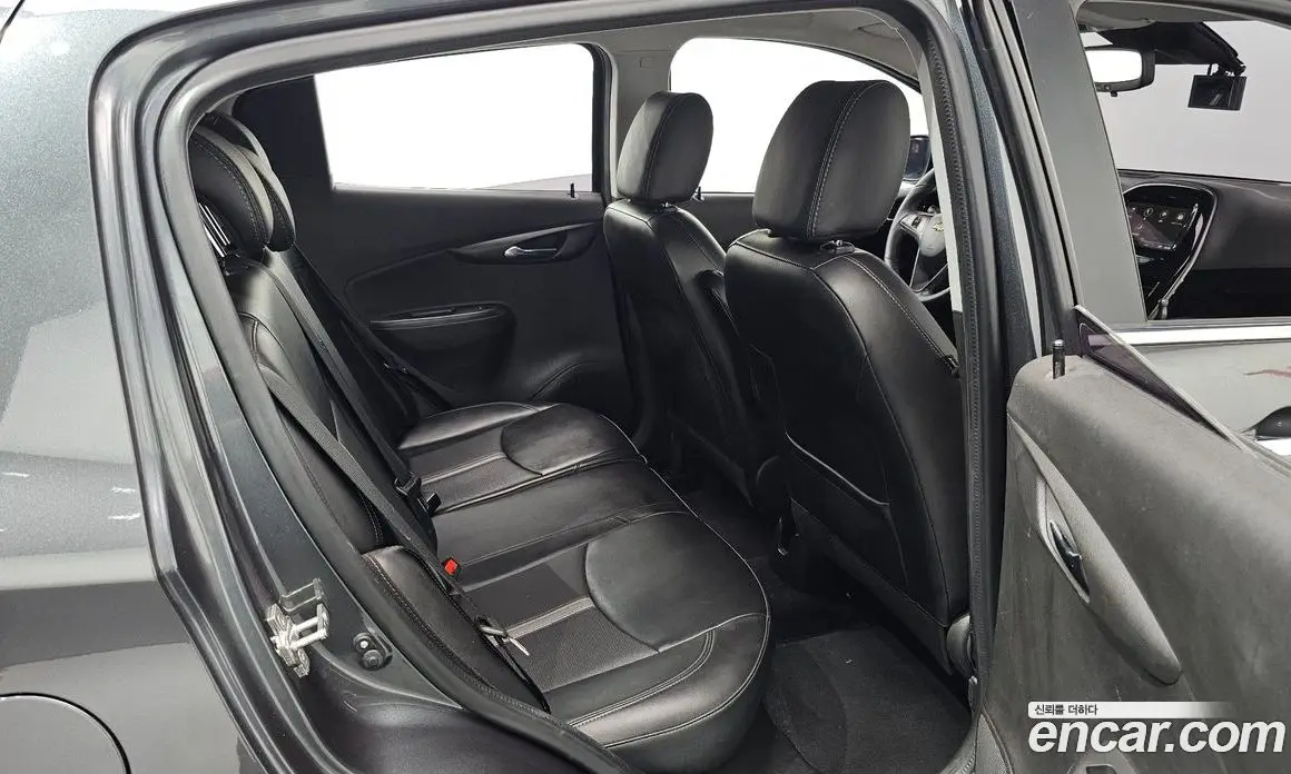 Chevrolet Spark 2019 1.0 автомат (гидро), фото 18